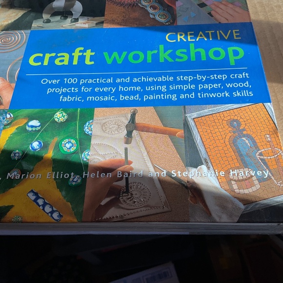 Book - Cretive Craft Workshop.   H244 - Picture 4 of 4